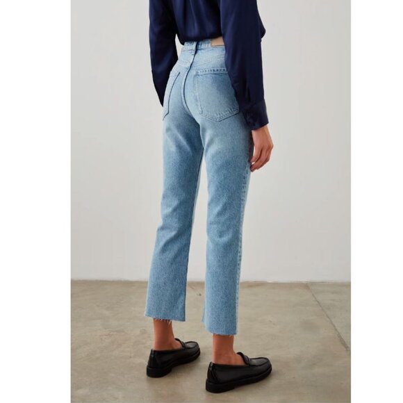 MSRP $198 Rails The Sunset Crop Slim Flare - High Rise Crop - Snowbird - Size 30 - Picture 5 of 9